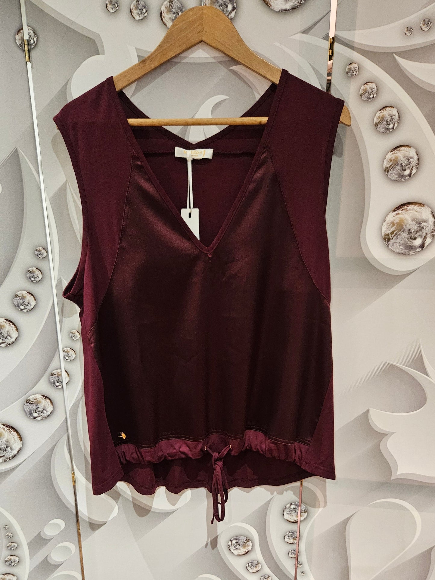 Sleeveless Top with Drawstring Hemline