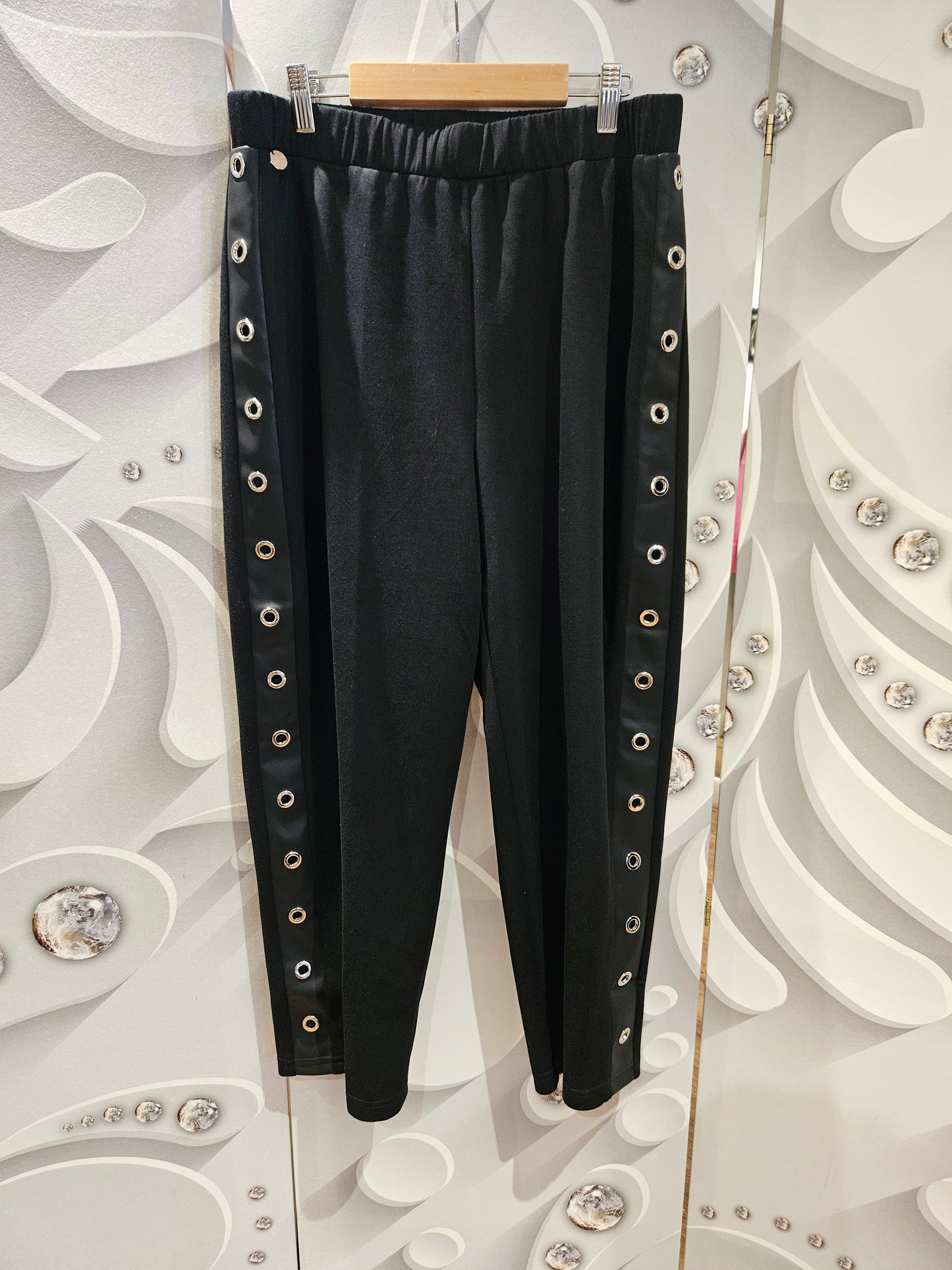 Trouser with Eyelet Detail Side Stripe