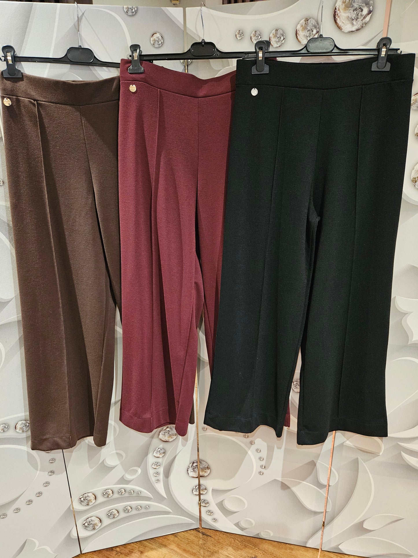 Cropped Wide Leg Trousers