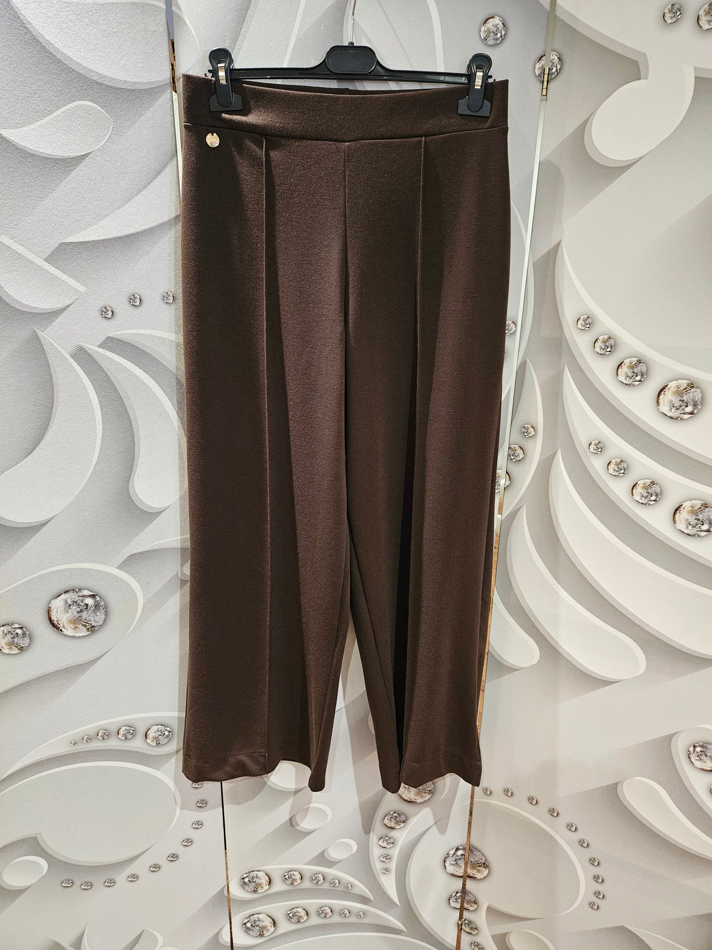 Cropped Wide Leg Trousers