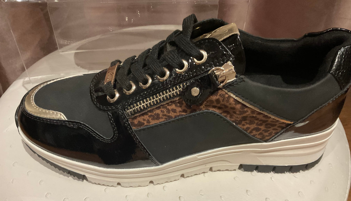 Lunar Kennedy Trainer