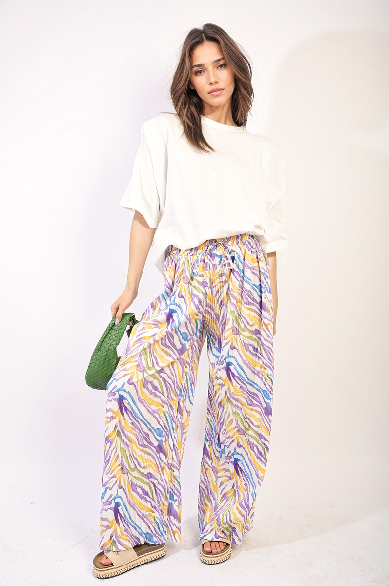 Pleated Wide Leg And Elastic Waist Trousers